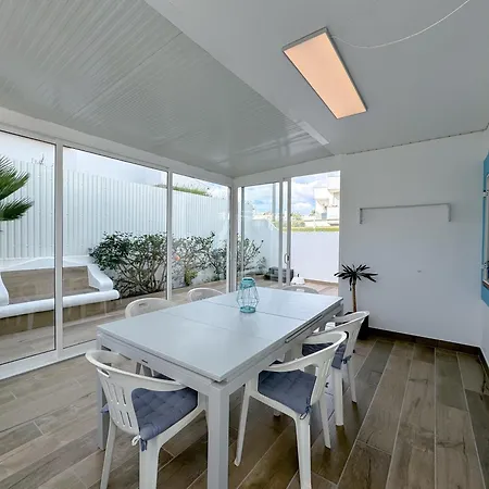 펜션 Casa Com 2 E Terraco A Passos Do Mar #1958 *