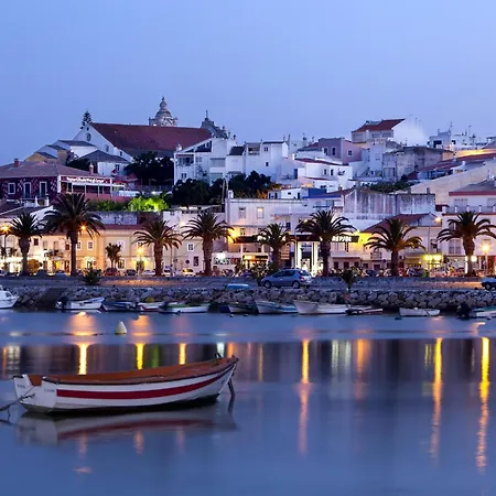 Casa Com 2 Suítes E Terraço A Passos Do Mar #1958 * Lagos