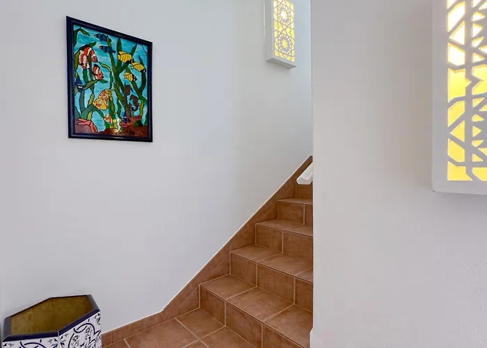 Casa Com 2 E Terraco A Passos Do Mar #1958